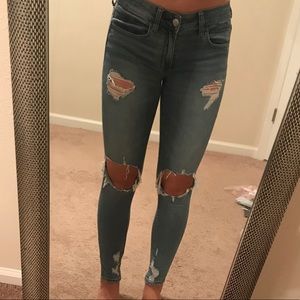 American Eagle Distressed Jeans